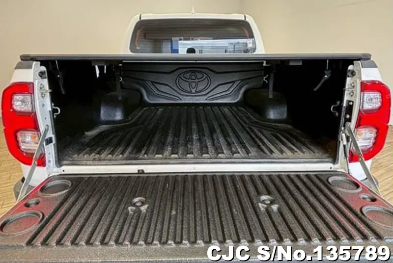 2022 Toyota / Hilux Stock No. 135789