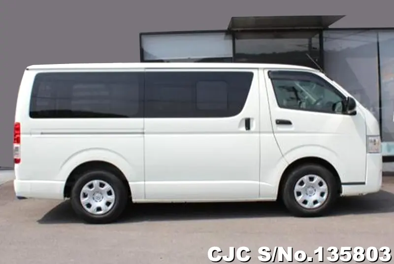2019 Toyota / Hiace Stock No. 135803