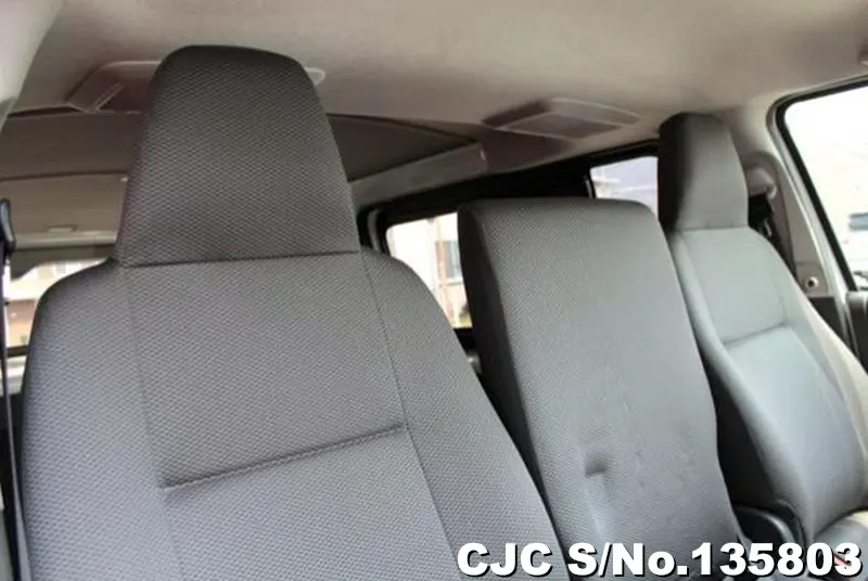 2019 Toyota / Hiace Stock No. 135803