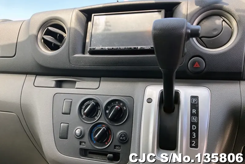 2019 Nissan / Caravan Stock No. 135806