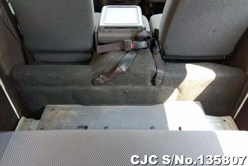 2018 Nissan / Caravan Stock No. 135807