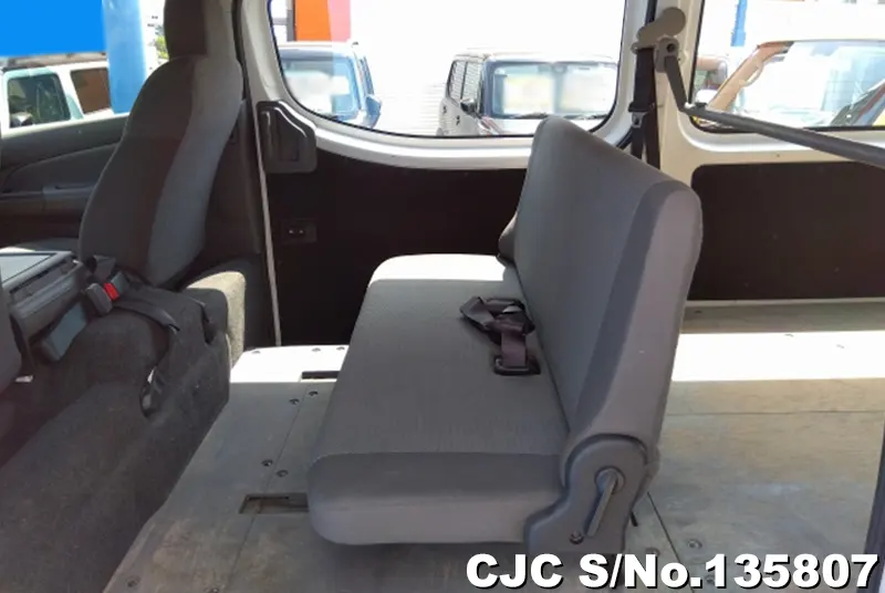 2018 Nissan / Caravan Stock No. 135807