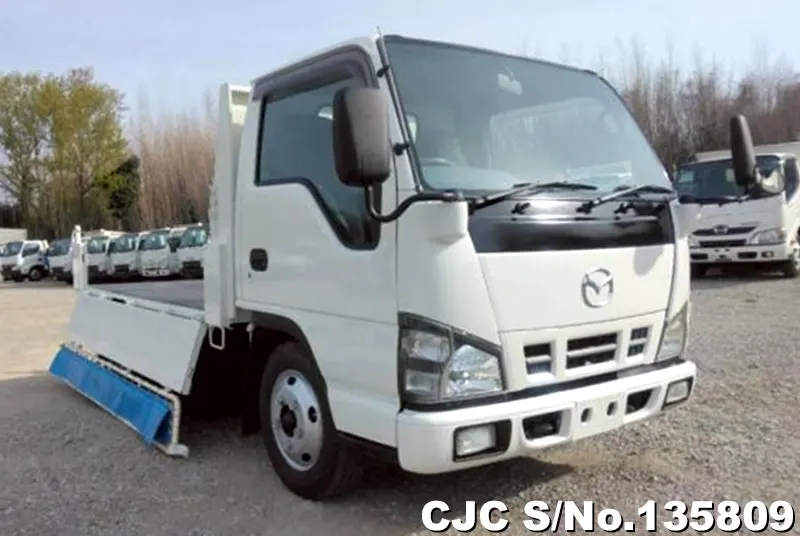 2006 Mazda / Titan Stock No. 135809