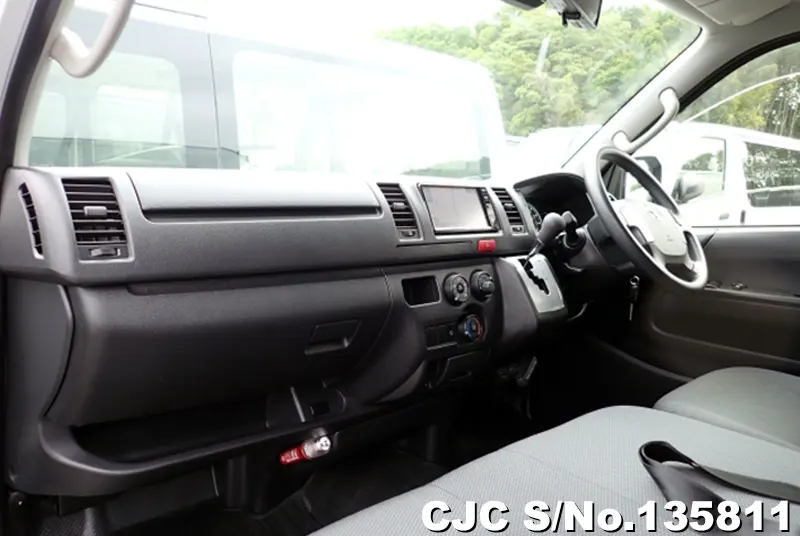 2021 Toyota / Hiace Stock No. 135811