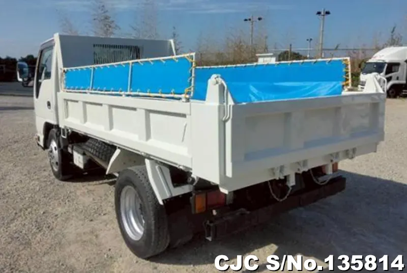 2013 Isuzu / Elf Stock No. 135814
