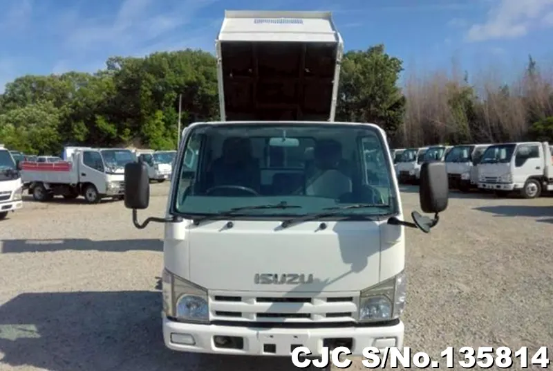 2013 Isuzu / Elf Stock No. 135814