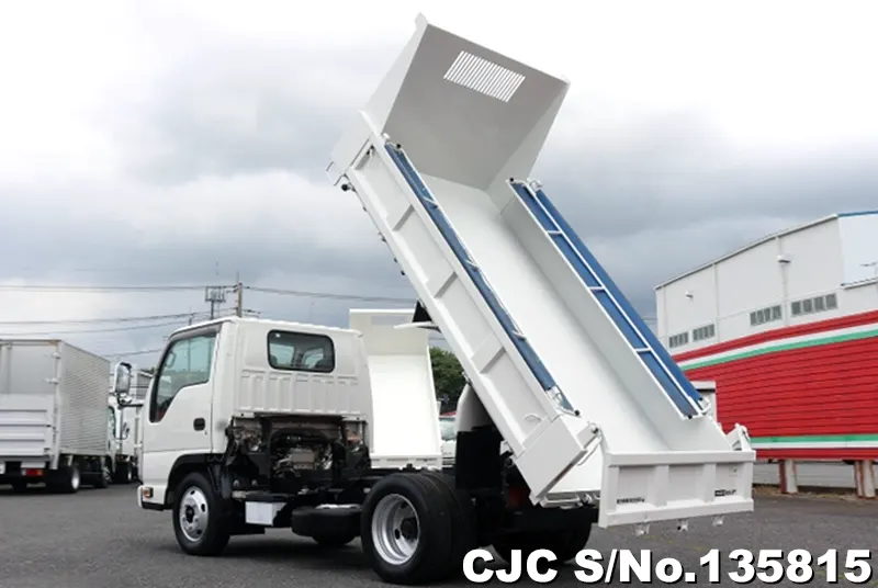 2018 Isuzu / Elf Stock No. 135815