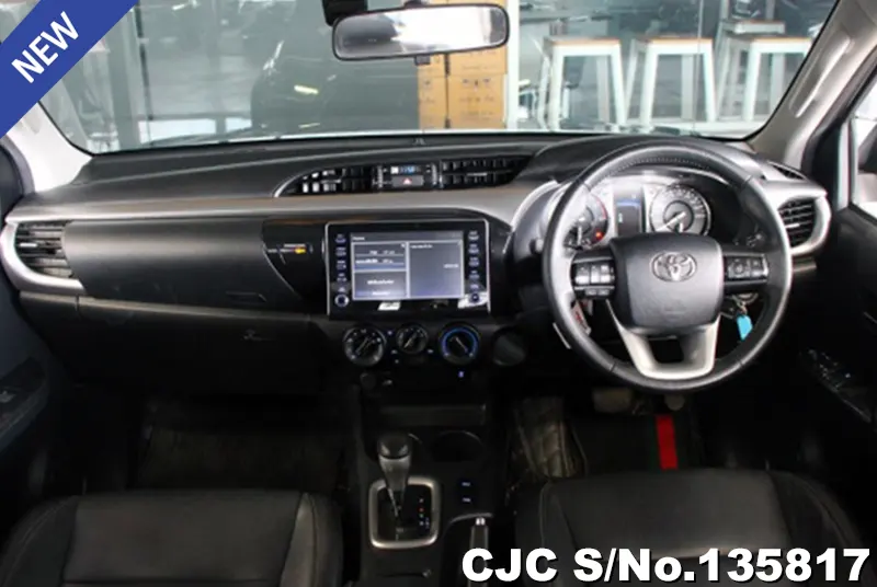 2022 Toyota / Hilux / Revo Stock No. 135817