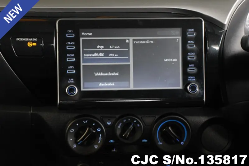 2022 Toyota / Hilux / Revo Stock No. 135817