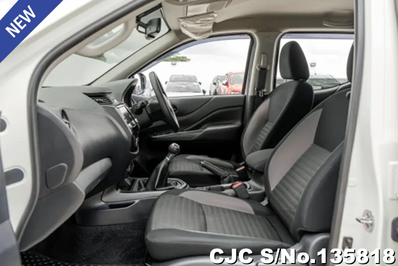 2023 Nissan / Navara Stock No. 135818