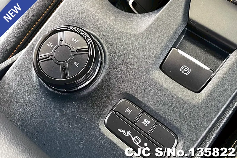 2024 Ford / Everest Stock No. 135822