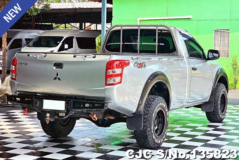 2018 Mitsubishi / Triton Stock No. 135823