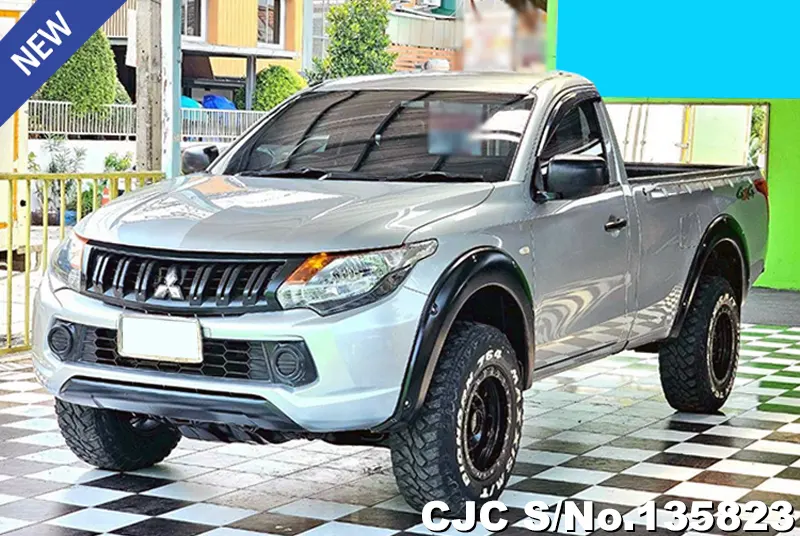 2018 Mitsubishi / Triton Stock No. 135823