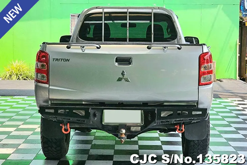 2018 Mitsubishi / Triton Stock No. 135823