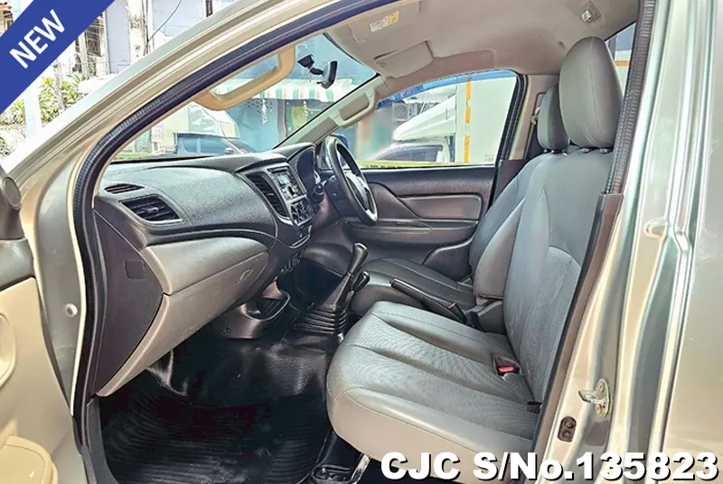 2018 Mitsubishi / Triton Stock No. 135823