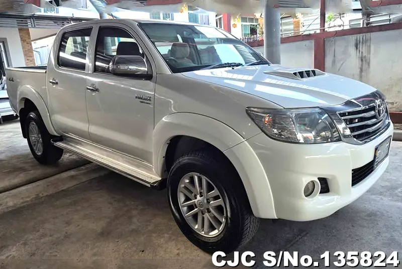 2011 Toyota / Hilux / Vigo Stock No. 135824