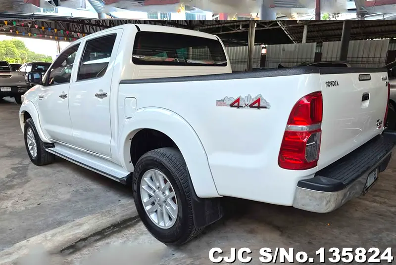 2011 Toyota / Hilux / Vigo Stock No. 135824