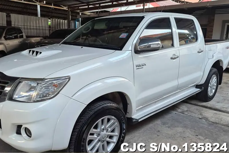 2011 Toyota / Hilux / Vigo Stock No. 135824