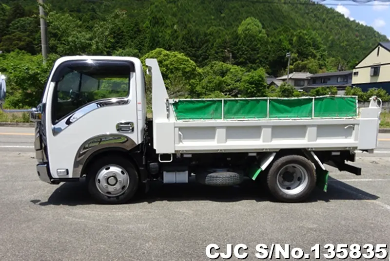 2025 Isuzu / Elf Stock No. 135835