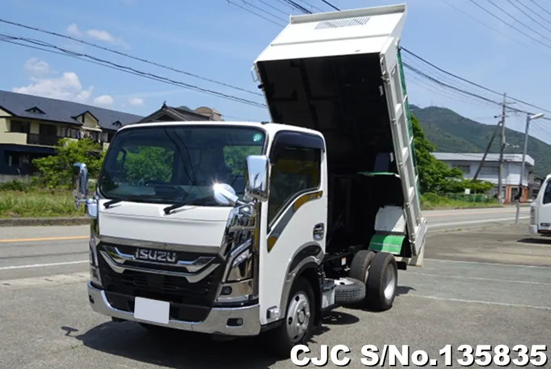 2025 Isuzu / Elf Stock No. 135835