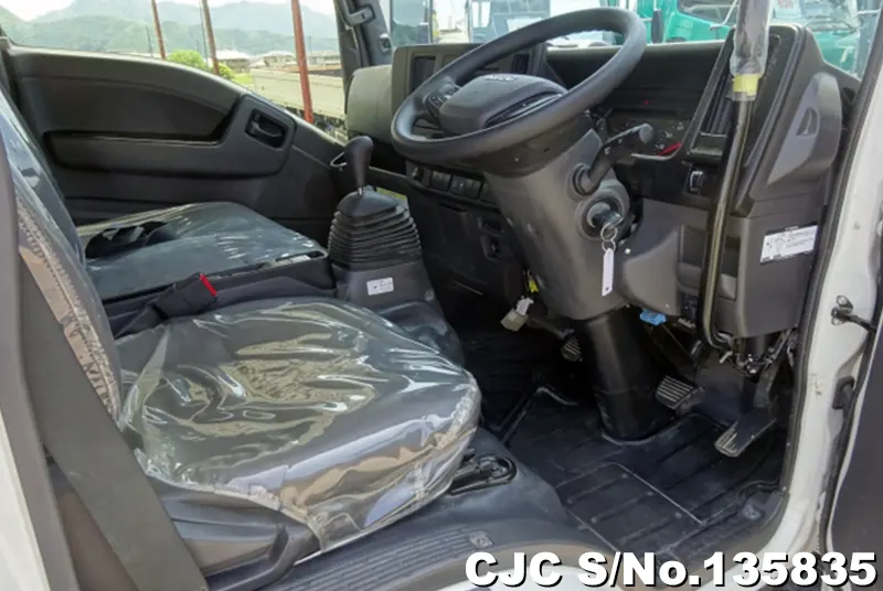 2025 Isuzu / Elf Stock No. 135835
