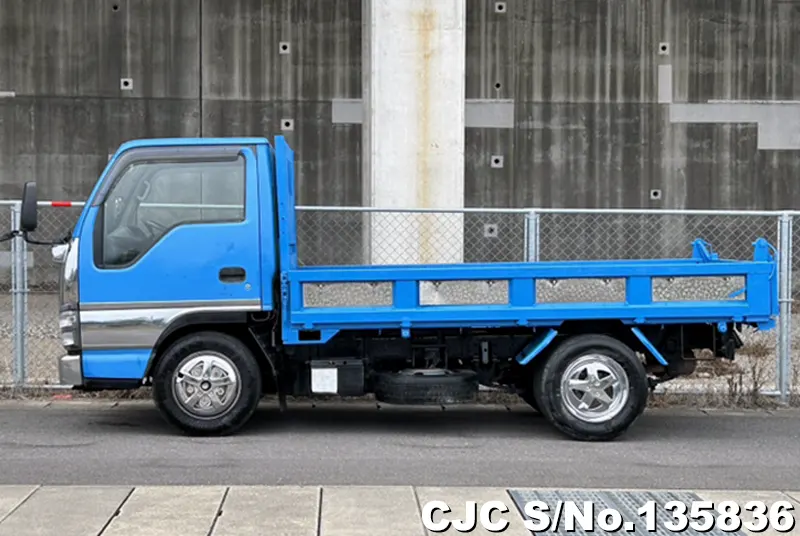 2006 Isuzu / Elf Stock No. 135836