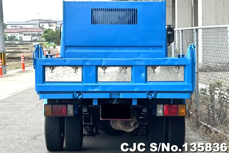 2006 Isuzu / Elf Stock No. 135836