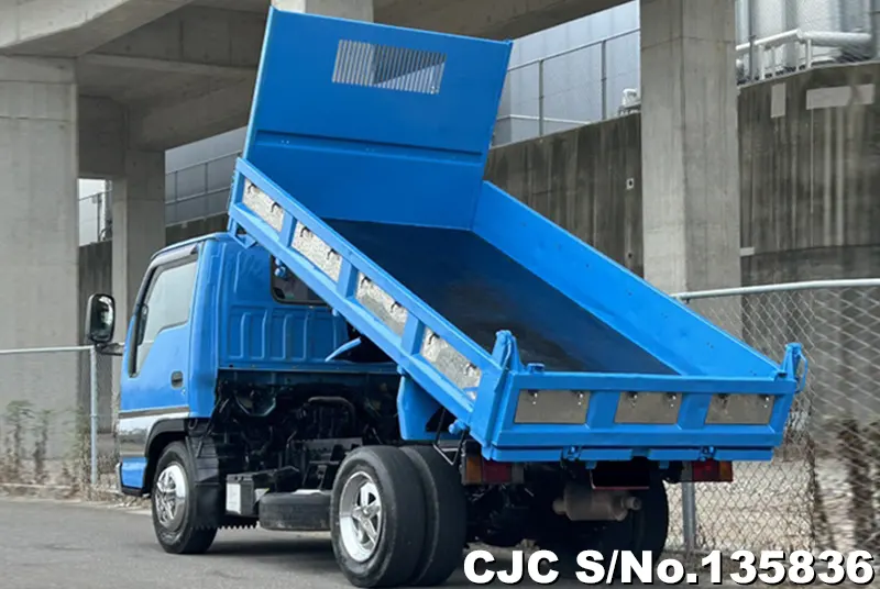 2006 Isuzu / Elf Stock No. 135836