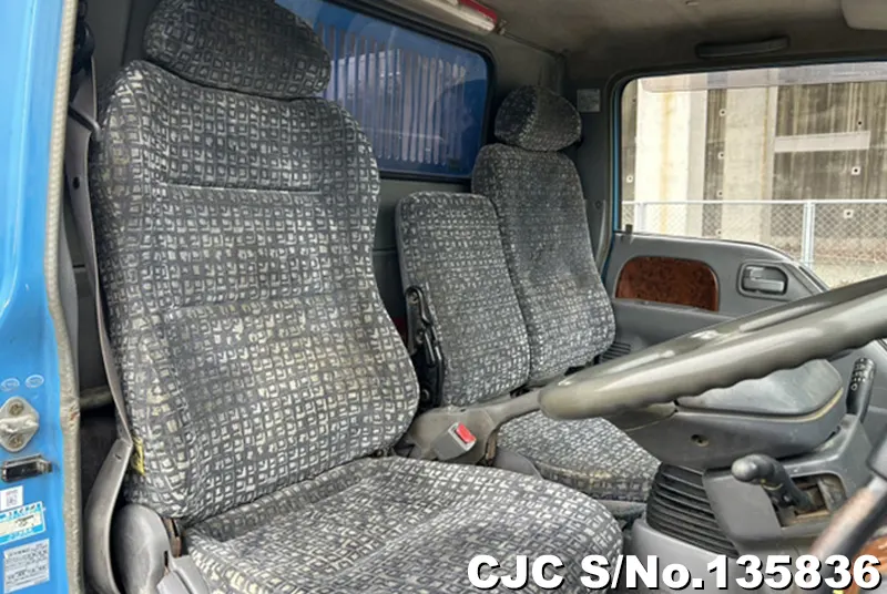 2006 Isuzu / Elf Stock No. 135836