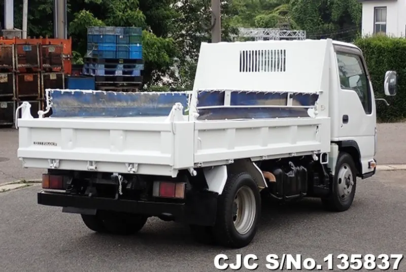 2012 Isuzu / Elf Stock No. 135837