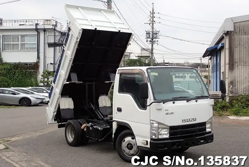2012 Isuzu / Elf Stock No. 135837