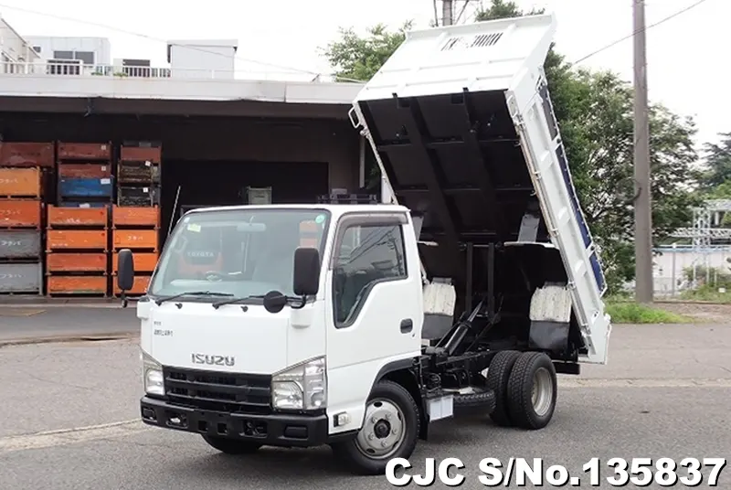 2012 Isuzu / Elf Stock No. 135837