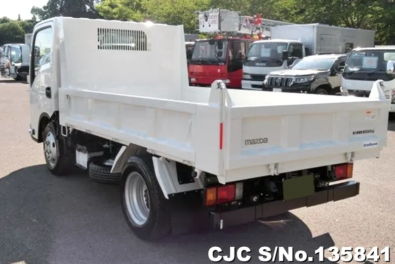 2025 Mazda / Titan Stock No. 135841