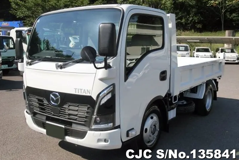 2025 Mazda / Titan Stock No. 135841