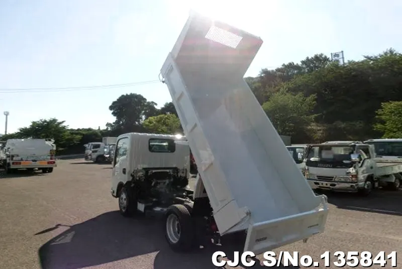 2025 Mazda / Titan Stock No. 135841