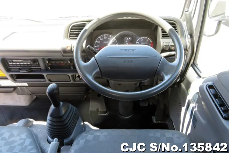 2005 Mazda / Titan Stock No. 135842