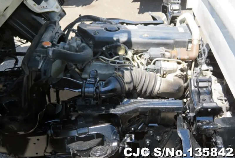 2005 Mazda / Titan Stock No. 135842