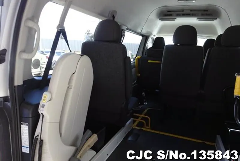 2020 Toyota / Hiace Stock No. 135843