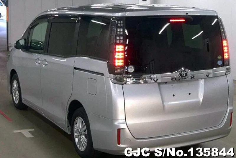 2016 Toyota / Voxy Stock No. 135844