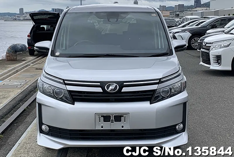 2016 Toyota / Voxy Stock No. 135844