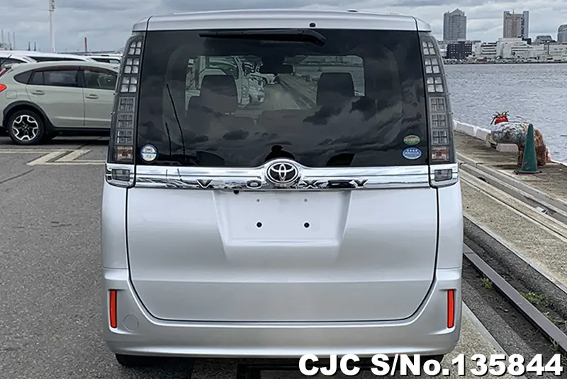 2016 Toyota / Voxy Stock No. 135844