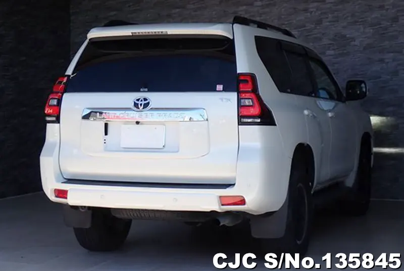 2022 Toyota / Land Cruiser Prado Stock No. 135845