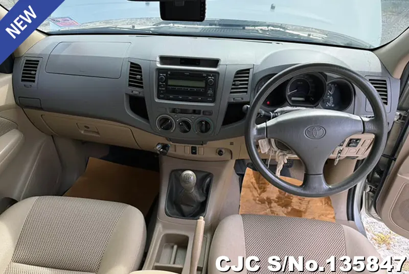 2010 Toyota / Hilux / Vigo Stock No. 135847