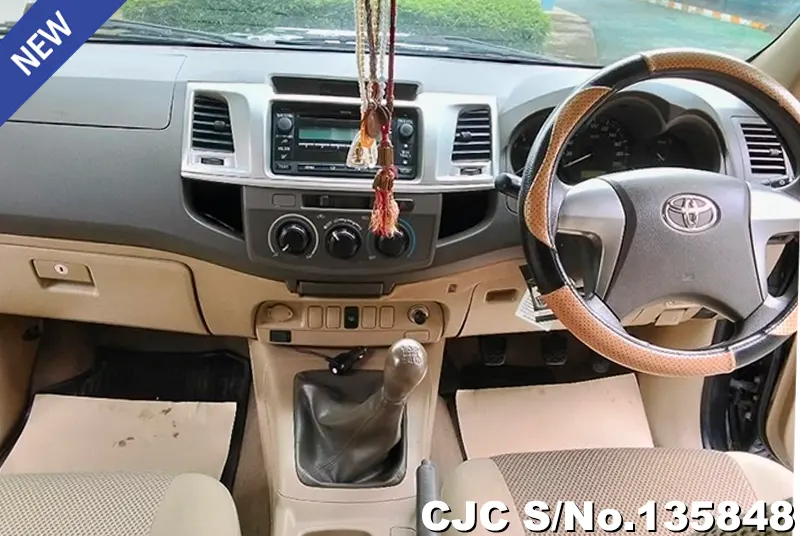 2013 Toyota / Hilux / Vigo Stock No. 135848