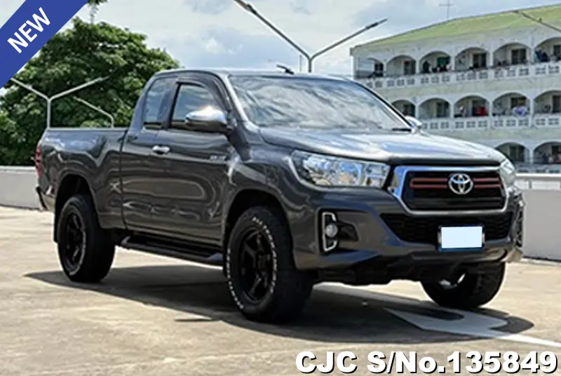 2019 Toyota / Hilux / Revo Stock No. 135849