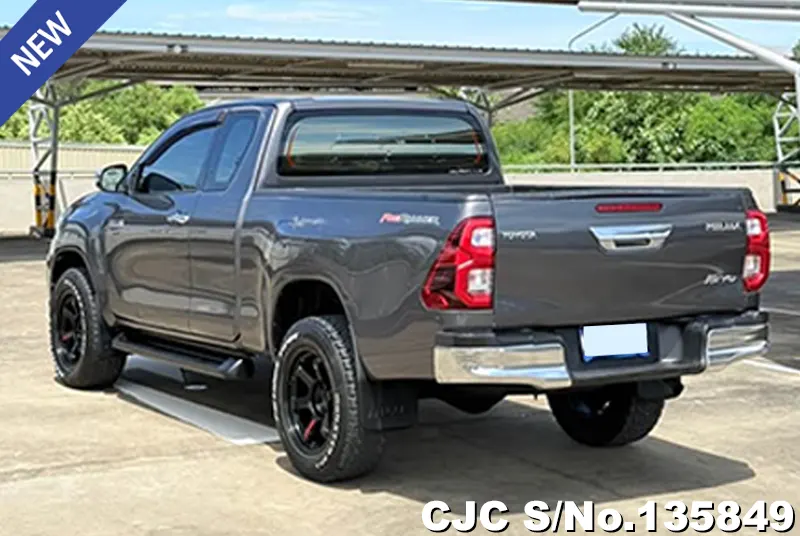 2019 Toyota / Hilux / Revo Stock No. 135849