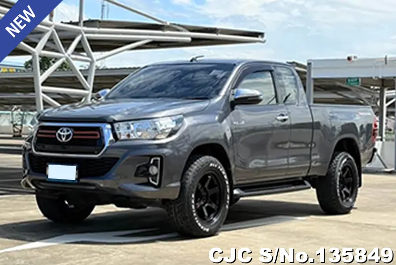 2019 Toyota / Hilux / Revo Stock No. 135849