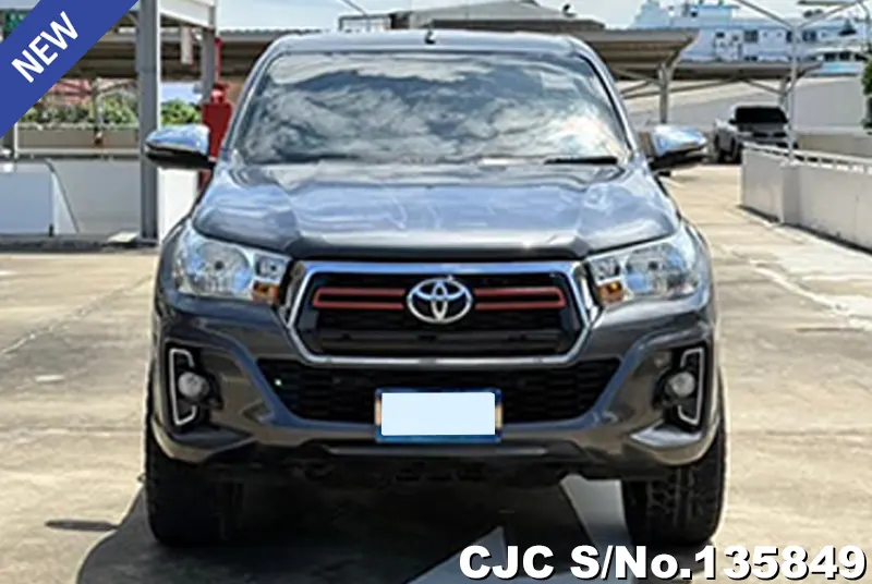 2019 Toyota / Hilux / Revo Stock No. 135849