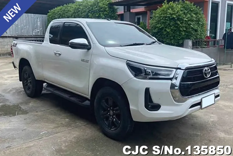 2021 Toyota / Hilux / Revo Stock No. 135850