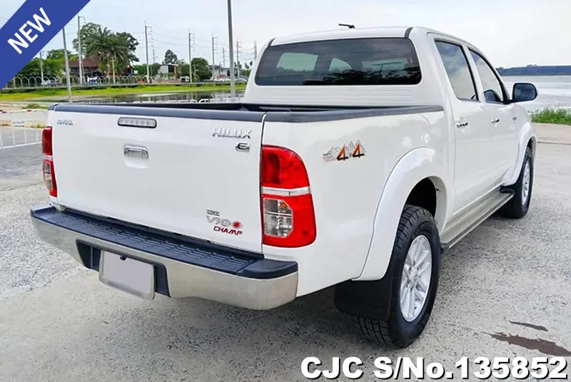 2014 Toyota / Hilux / Vigo Stock No. 135852